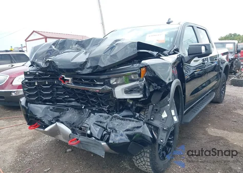 2024 Chevrolet Silverado 1500 4Wd Short Bed Zr2 from USA, damaged, VIN 3GCUDHEL8RG325057